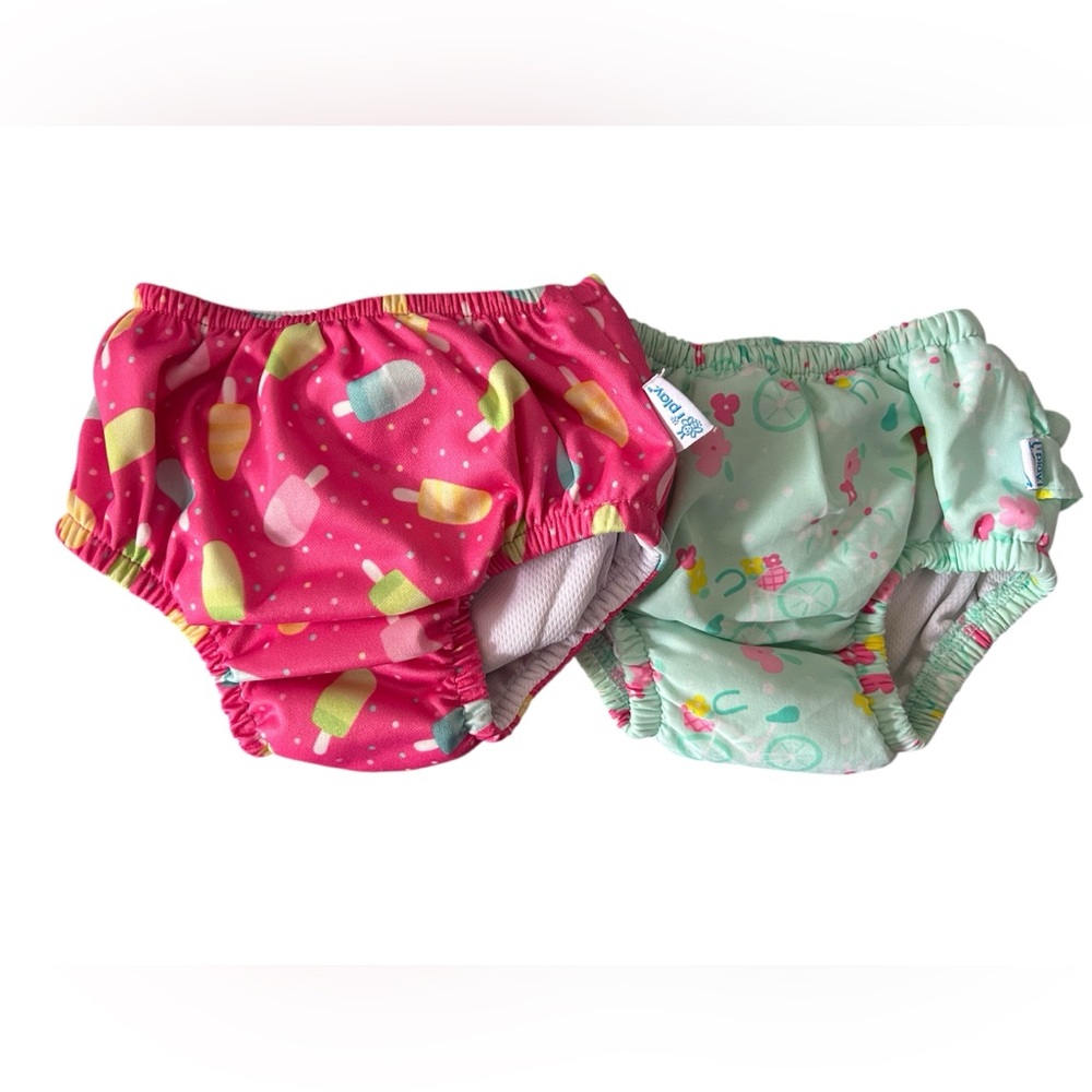 Bundle 2 I play swim diapers size 12 months